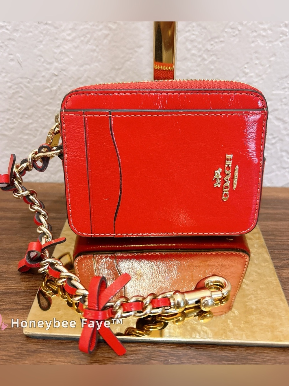 COACH Red Patent Leather Zip Card Case with bow Gold Chain cec13